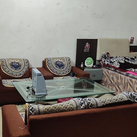 Kumar House Hotell Allāhābād Junction Exteriör bild